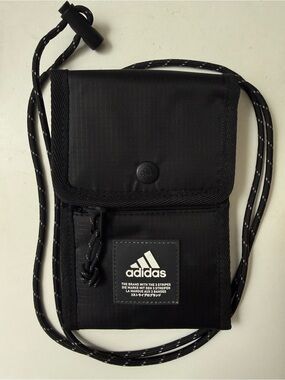 Adidas NWT O/S Black Neck Pouch Crossbody